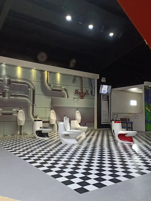 Upside Down Museum