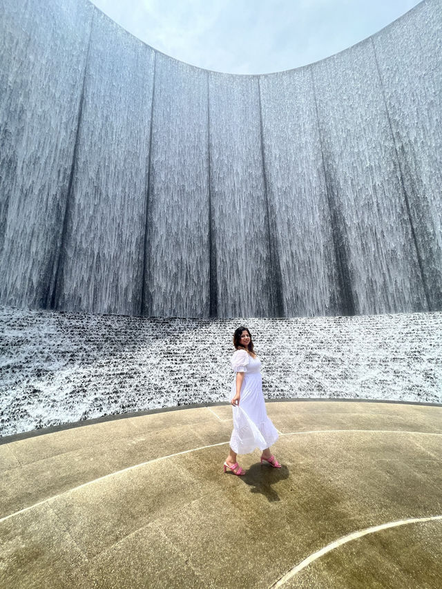 A waterfall or a waterwall? Decode here.