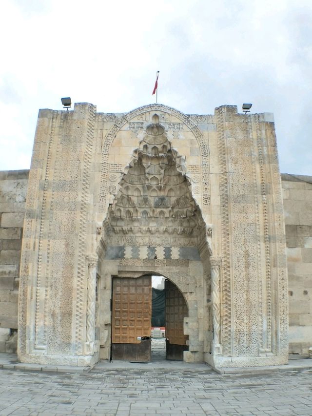 #蘇丹哈尼驛站(Sultanhanı Caravanserai)-土耳其阿克薩賴