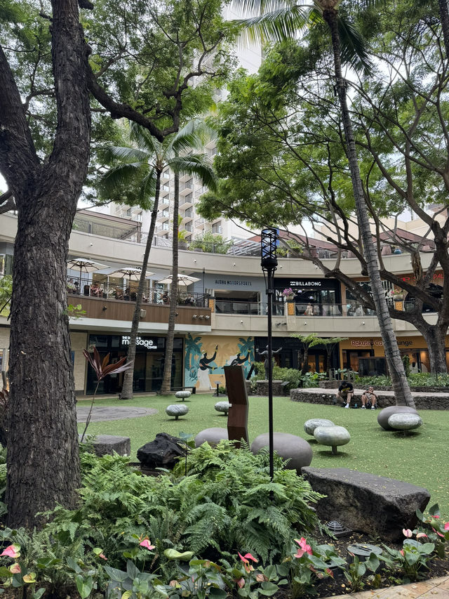🛍️ 하와이 International Market Place, 쇼핑과 문화의 중심지!