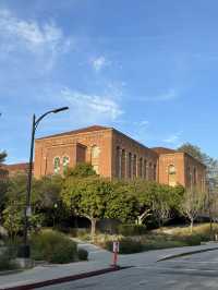 🏫 USC 캠퍼스, LA의 학문과 전통의 상징! 