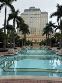 Lovely Place/ Macao 