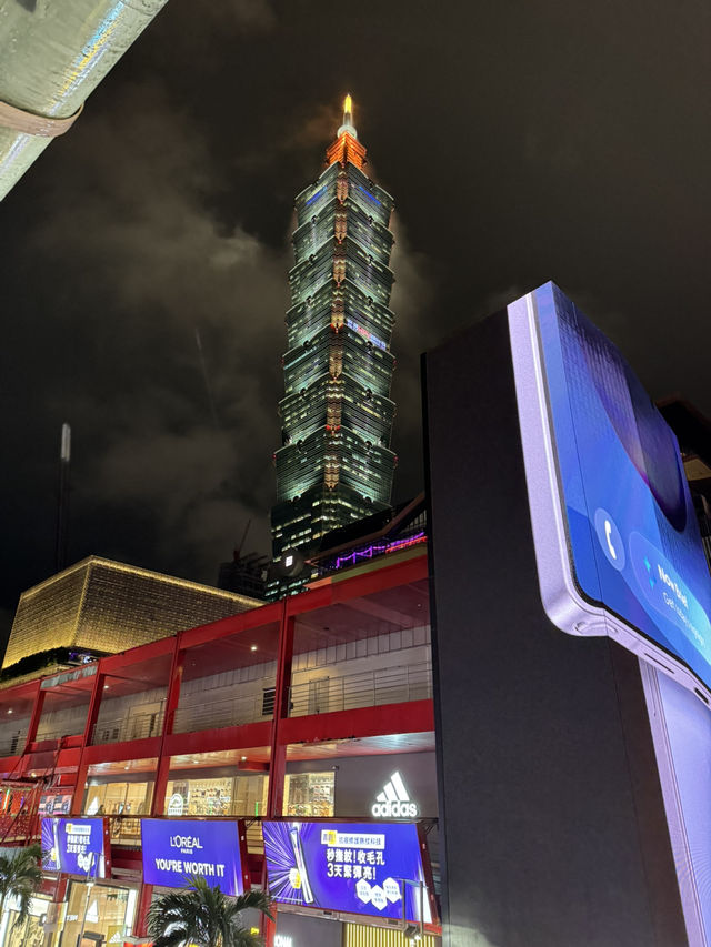 台北101大樓景觀浪漫華麗西餐