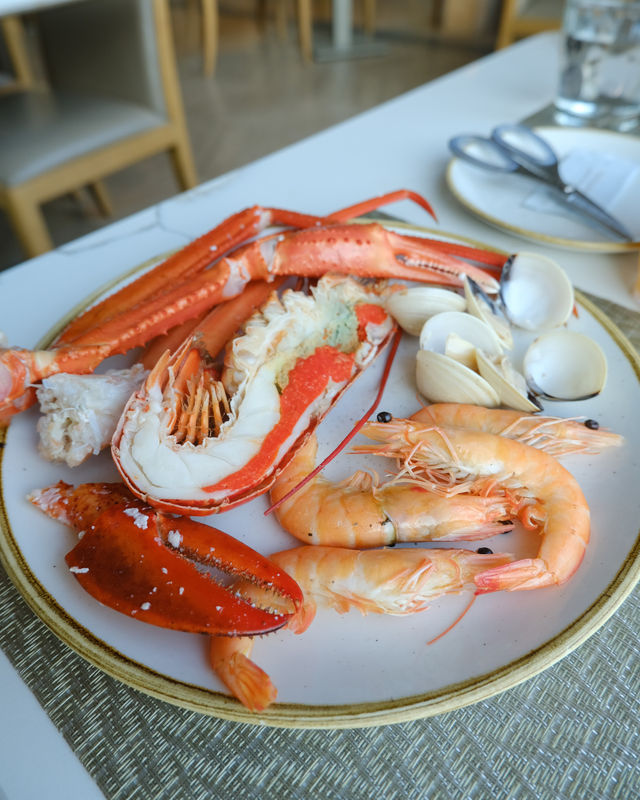 鮮甜龍蝦蟹腳慶生buffet