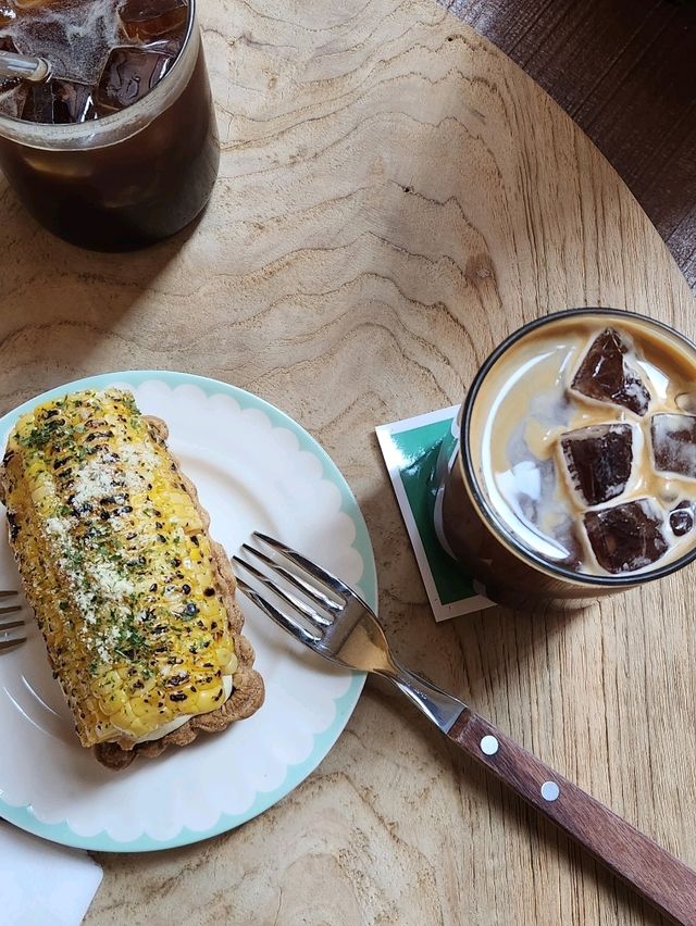 케이크말고 다른 디저트가 땡길 때 추천! 전포동 크림파이 맛집 힙피