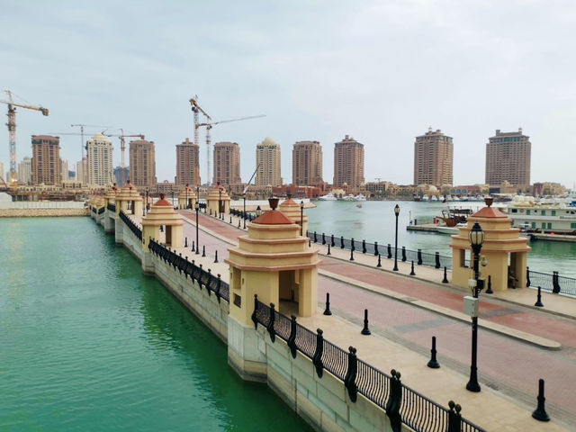 April Stroll in Doha’s Marina Mirage