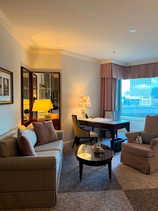 ✨ Regal Retreat in the Heart of Osaka – The Ritz-Carlton ! ✨