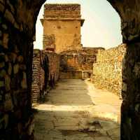 Chittorgarh Fort: Where Legends Whisper Through Stone Walls