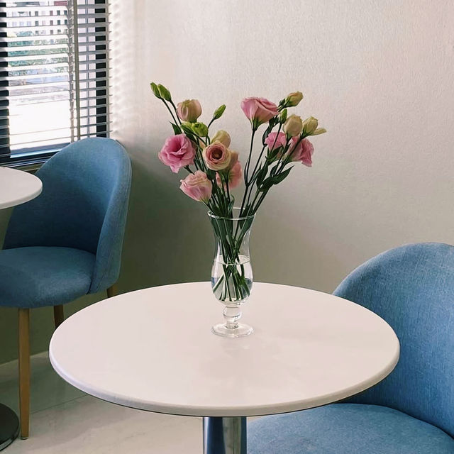 Win Bé Homemade Cake : คาเฟ่ขนมหวาน