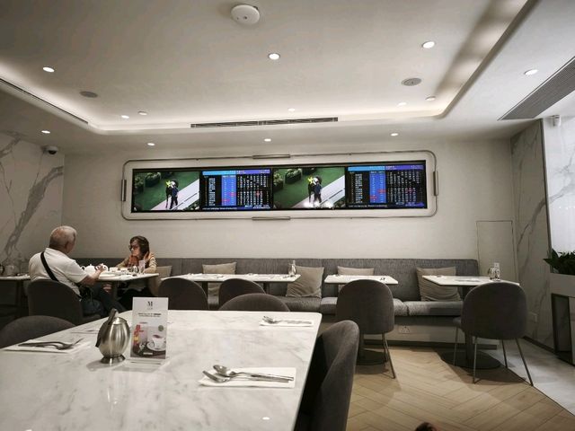 投注站內的高級美式素食餐廳