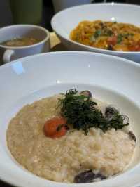 nana's green tea （Airside)