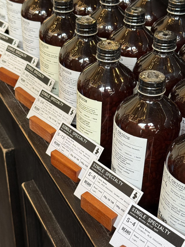 BEANS, Newest specialty coffee in hipster Songwat