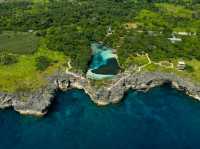 What do you see in the lagoon?