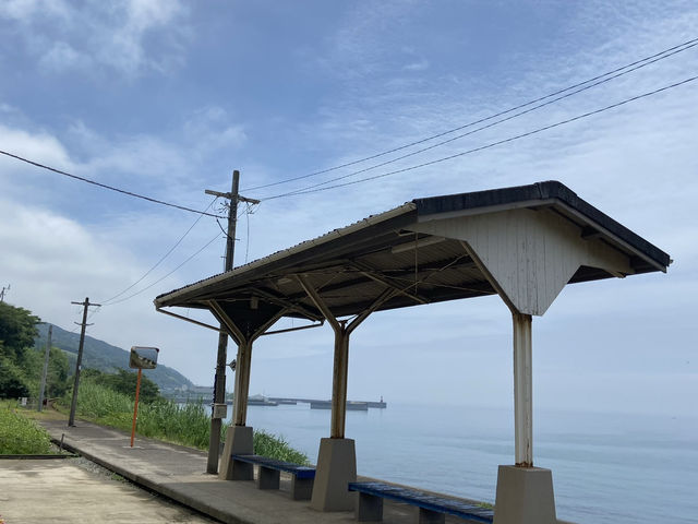 【海に浮かぶ駅】下灘駅へ電車で行ってみた🍊