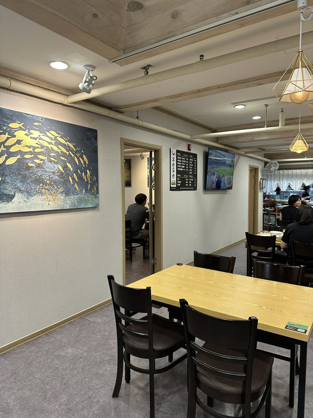 전라도식 한식의 매력을 느낄 수 있는 군산 맛집