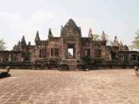 🛕:Prasat Muang Tam ปราสาทเมืองต่ำ เที่ยวบุรีรัมย์