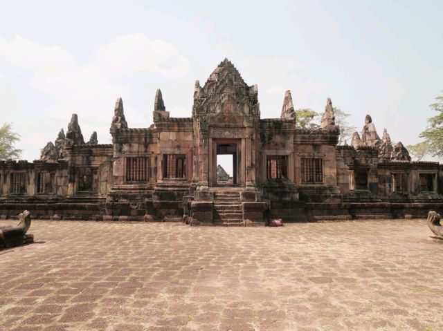 🛕:Prasat Muang Tam ปราสาทเมืองต่ำ เที่ยวบุรีรัมย์
