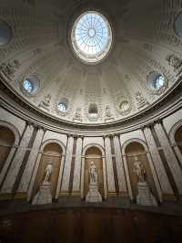 Impressive sculpture museum in Berlin