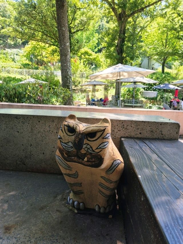 예술이 흐르는 갤러리카페 기장 도토리 로스터스(DOTORI ROASTERS)