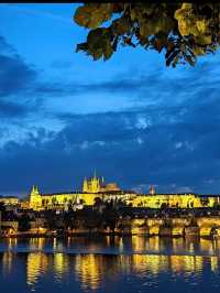 🏰プラハ・プラハ城｜千年の歴史が息づくヨーロッパ最大級の古城