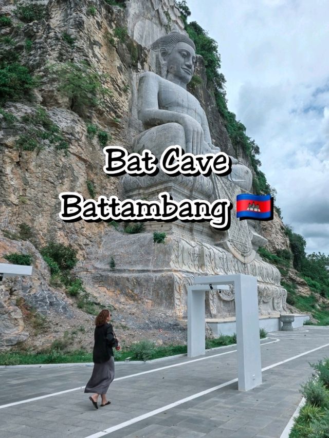 Quick Stop at Bat Cave, Battambang 🇰🇭🦇