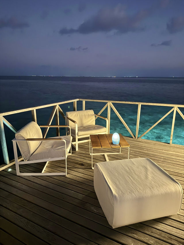 Tropical Mocktails at RAW Bar – Huvafen Fushi, Maldives 🌴🌅