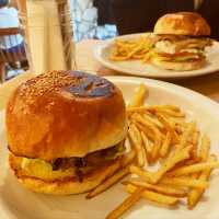 L.A.GARAGE3 Cafe