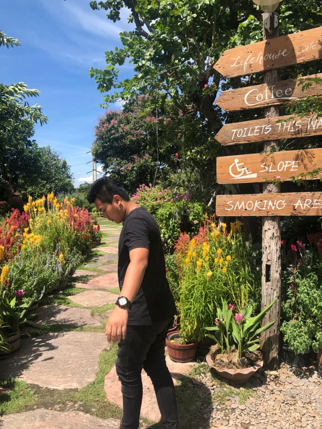 แวะคาเฟ่สไตล์บ้านหวานๆ หากใครมาเที่ยวที่ปราจีน 
