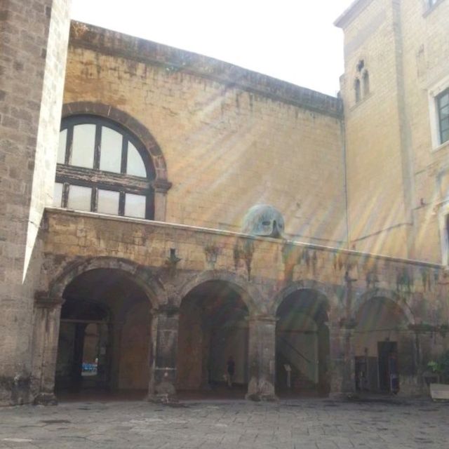 【イタリア】ナポリ　ヌオーヴォ城