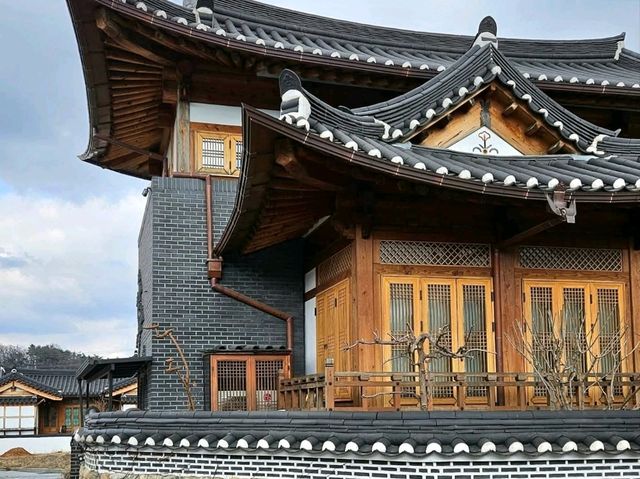 Quiet Hanok Way: Eunpyeong Village