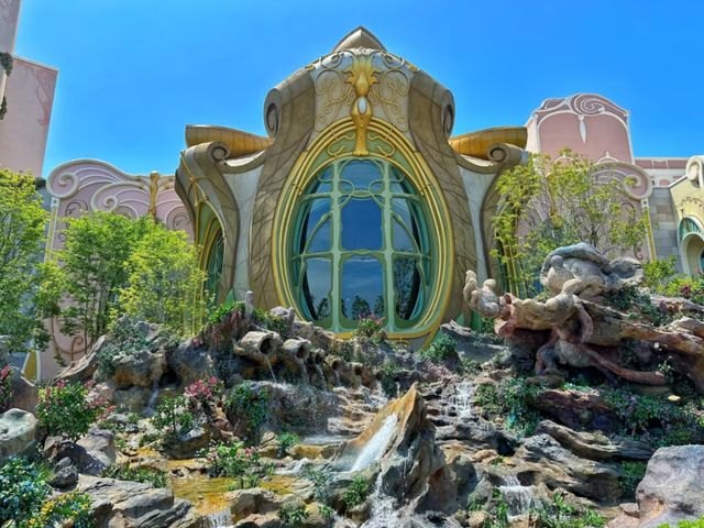 Dive into the Magic: Discover Tokyo DisneySea