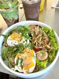Matcha Moments & Brunch Bliss at Hulu Cafe! ☕🍓