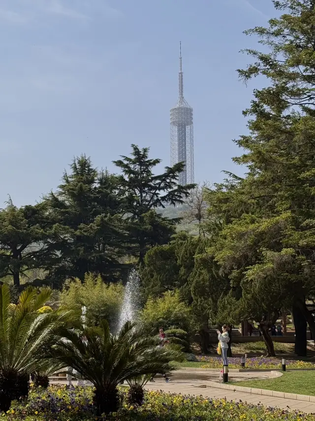 If you're an old soul like me, you'll LOVE Labor Park! 😌