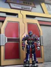 Universal Studios Beijing: Where East Meets Epic!