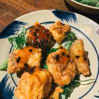 ร้านอาหารเวียดนามแท้ ห้ามพลาด Cuc Gach Restaurant