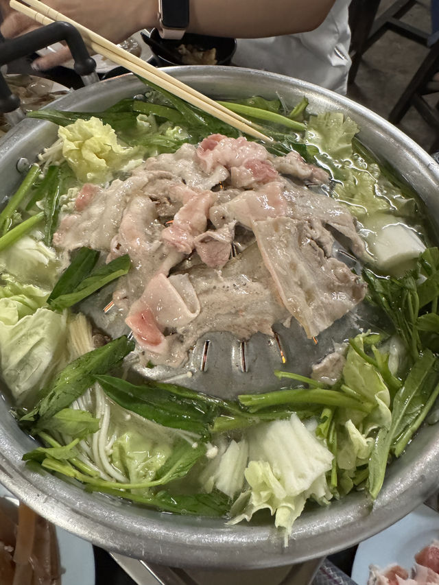หมูกะทะที่ยกให้เป็นเบอร์หนึ่งในเชียงใหม่