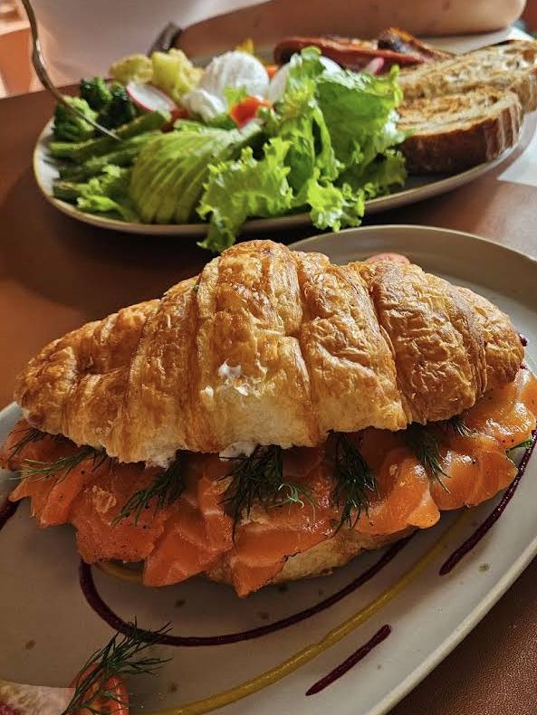 🌿 ASAI Cafe 발리 – 조용하고 감각적인 힐링 공간