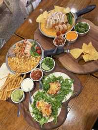God Eat ร้านอาหารสไตล์เม็กซิกัน‑ฟิวชั่น
