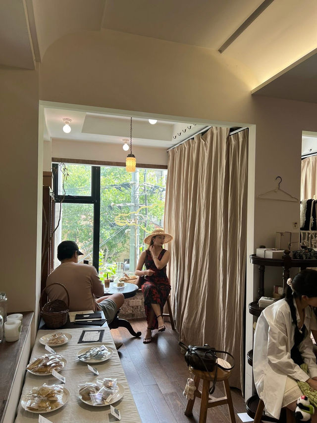 Fuwa 小点心事业 คาเฟ่ลับเซี่ยงไฮ้