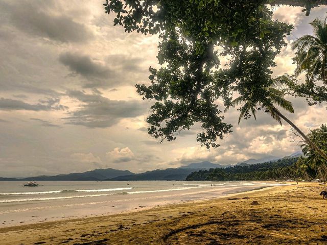 Beach Vibe in Sabang, Puerto Princesa