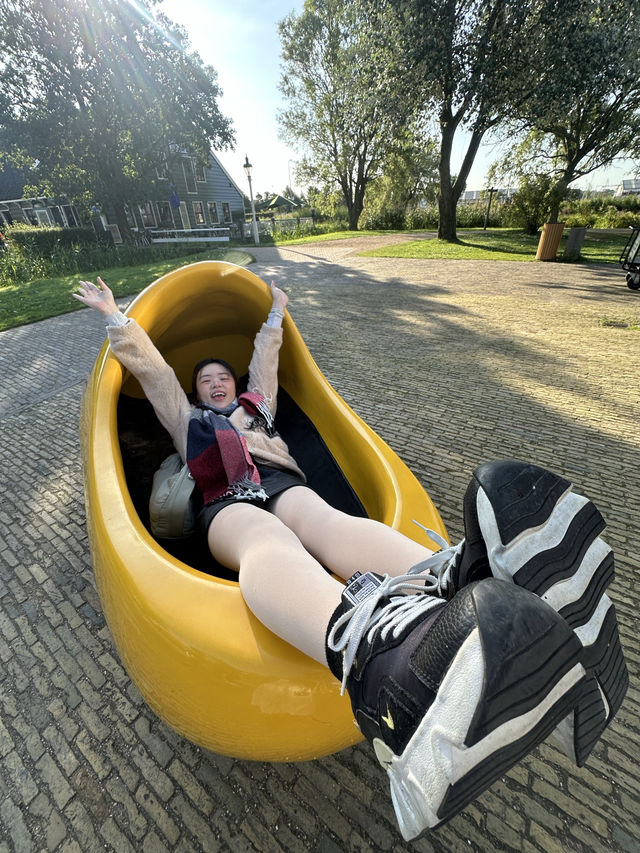 🇳🇱When in Holland… Become the Clog