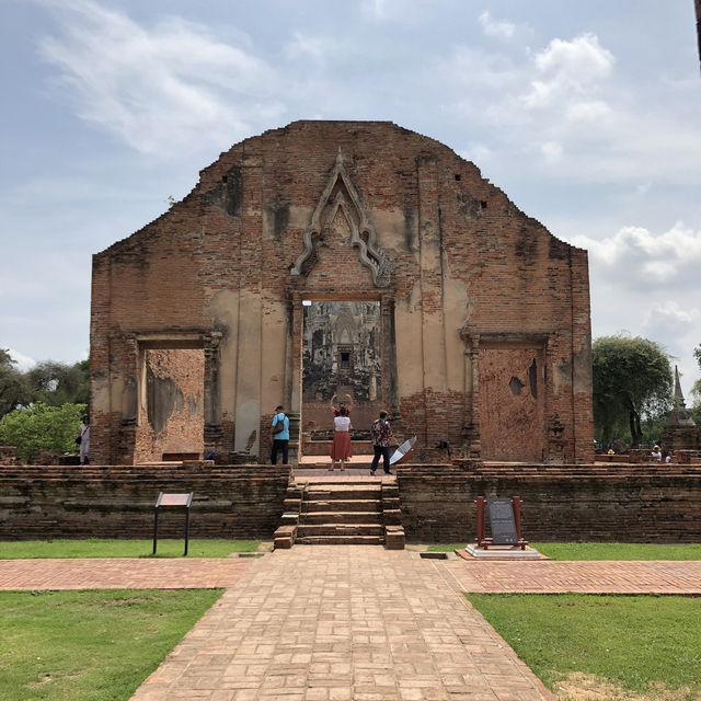 🏯 วัดราชบูรณะ – วัดเก่าแก่และกรุสมบัติสุดลึกลับ