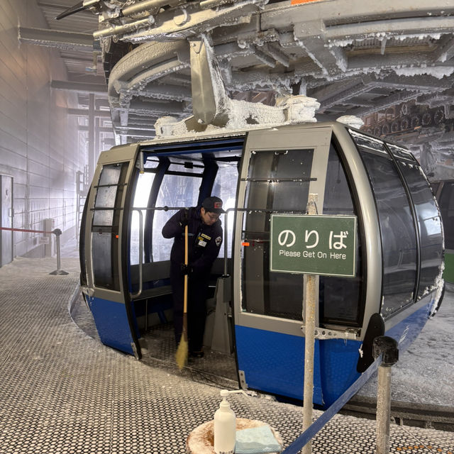 雪怪齊聚 ❄️ 冰封地藏王 雪怪齊聚 ❄️ 冰封地藏王