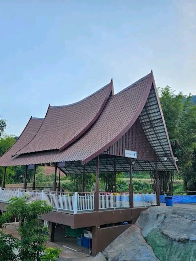 วัดป่าห้วยลาด