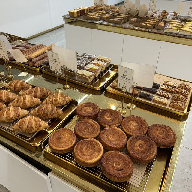 【🇰🇷：南浦洞】モチモチ米粉パンのお店🥖