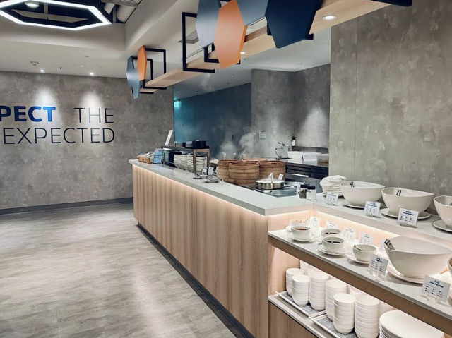 🏨 Holiday Inn Express Taichung Park, an IHG Hotel — Comfort and Convenience in Central Taichung