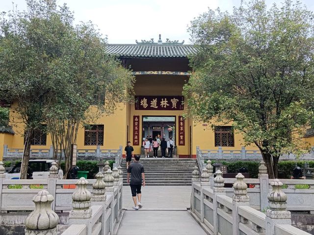 晴天中式建築打卡必去 南華禪寺 10月内地游 景点篇 晴天中式建築打卡必去 南華禪寺 10月内地游 景点篇