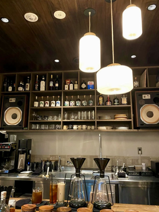 🏛️ From Bank to Boutique: Chilling at BANK in Nihonbashi Kabutocho