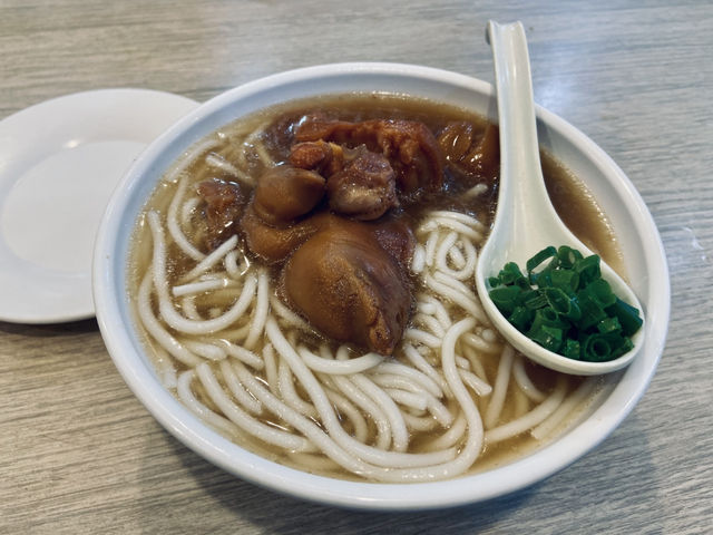 香港離島道地美食分享✨ 釗記冰室🍽️🥢