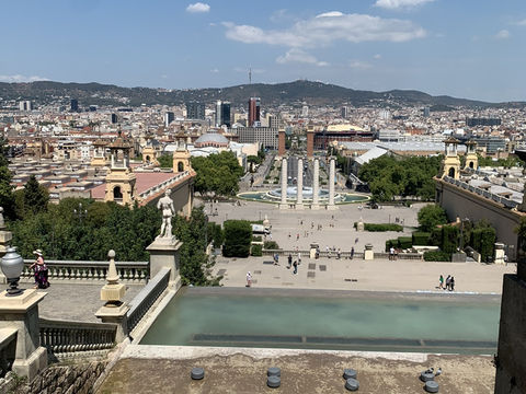 Barcelona Is Calling: Iconic Sights & Epic Vibes 🇪🇸🔥 Barcelona Is Calling: Iconic Sights & Epic Vibes 🇪🇸🔥